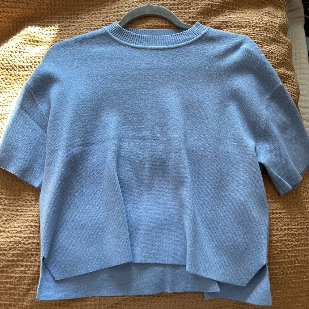Abercrombie Short Sleeve Sweater size small